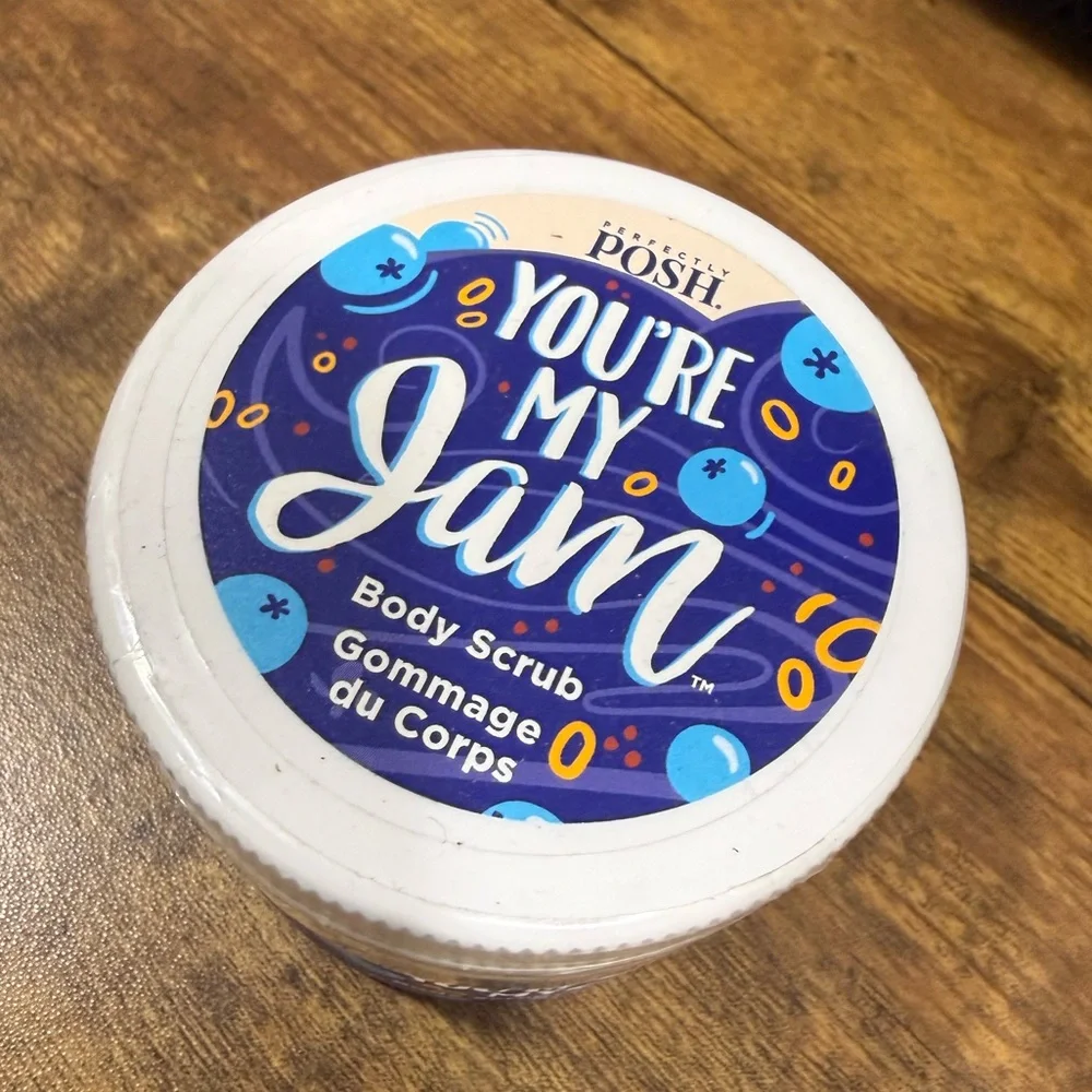 New Sealed Perfectly Posh You're My Jam Body Scrub